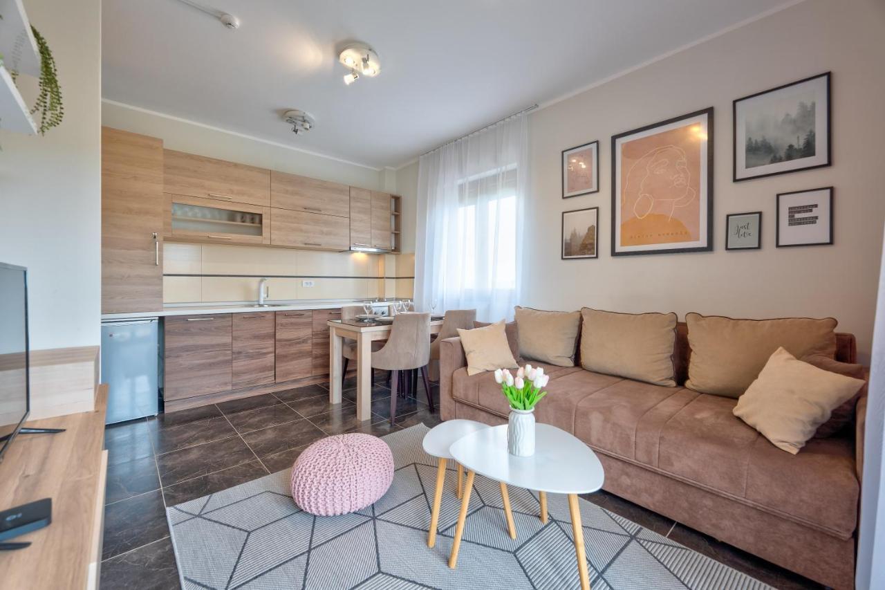 Zlatibor Hills Stars Aparthotel Exterior photo